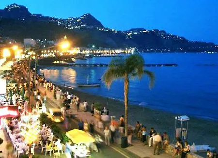 Estrellas De Mar Casa Giardini Naxos